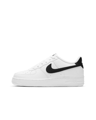 Nike Air Force 1 Older Kids Shoes